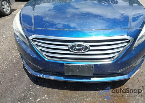 2015 Hyundai Sonata Se z USA, uszkodzony, nr VIN 5NPE24AF3FH190639